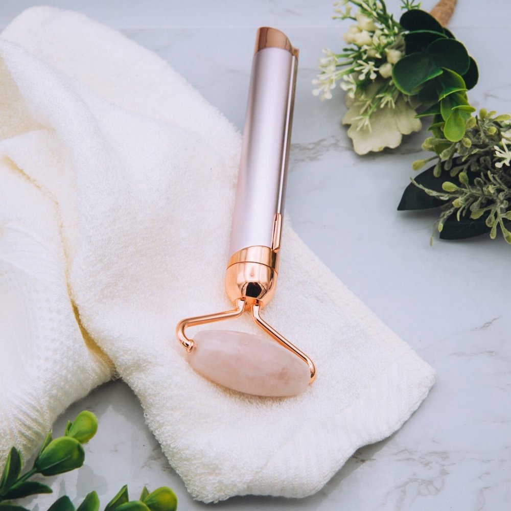 Finishing Touch Flawless™ Contour Facial Roller & Massager